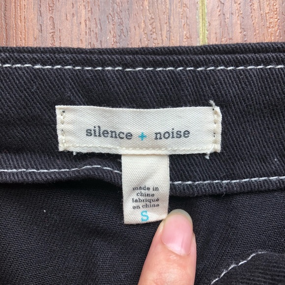 urban outfitters black zipper skirt - Picture 2 of 4